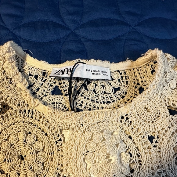 Zara Top - Picture 3 of 4